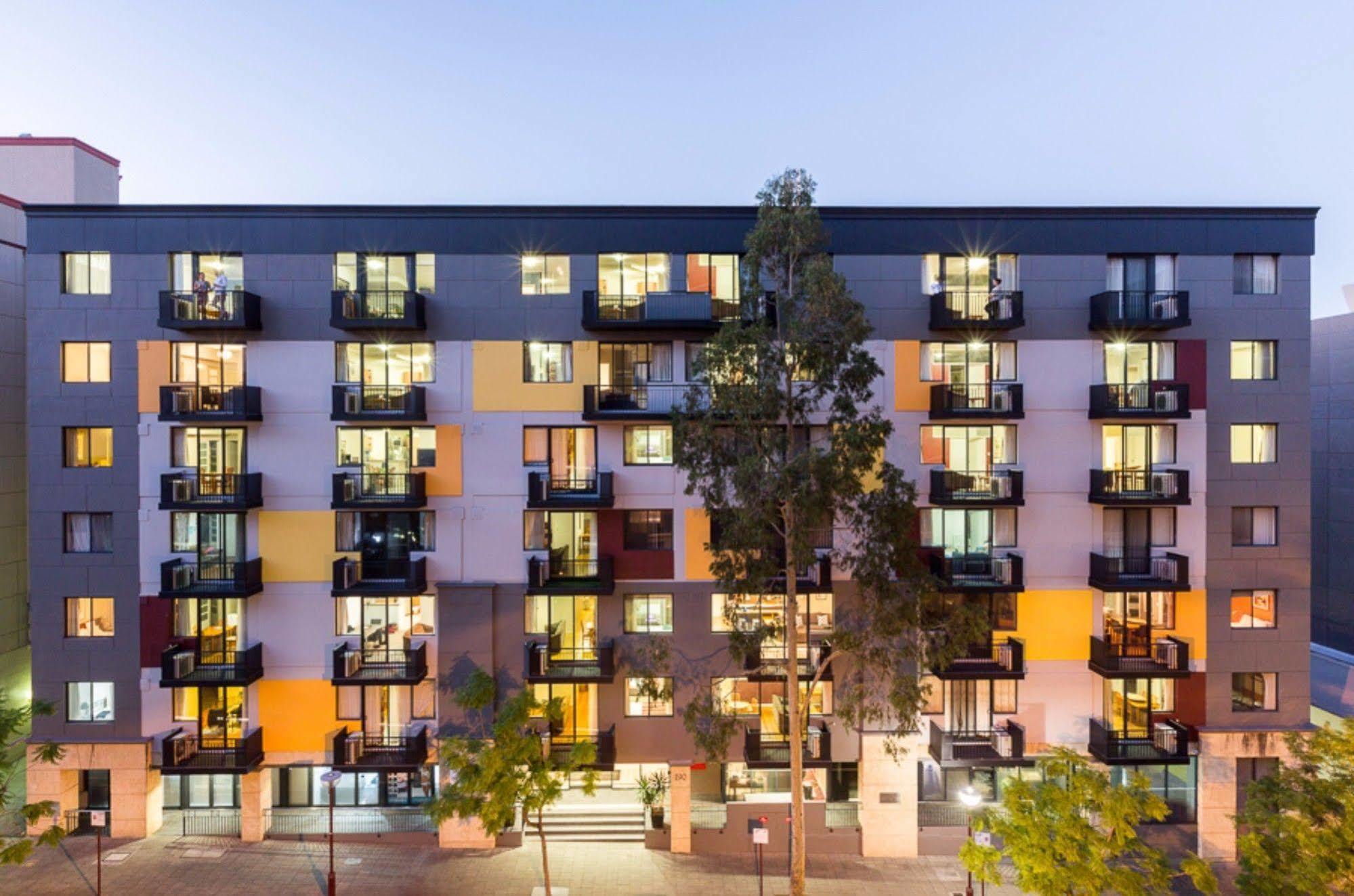 Mont Clare Boutique Apartments Περθ Εξωτερικό φωτογραφία